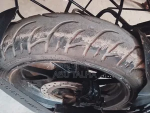 ইয়ামাহা এফজেডএস ভি২ ২০২০ নীল