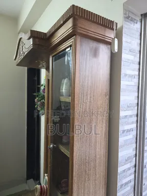 বার্মাটিক কাঠের ড্রেসিং টেবিল