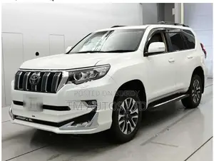 Toyota Land Cruiser Prado 2.7 2022 Pearl