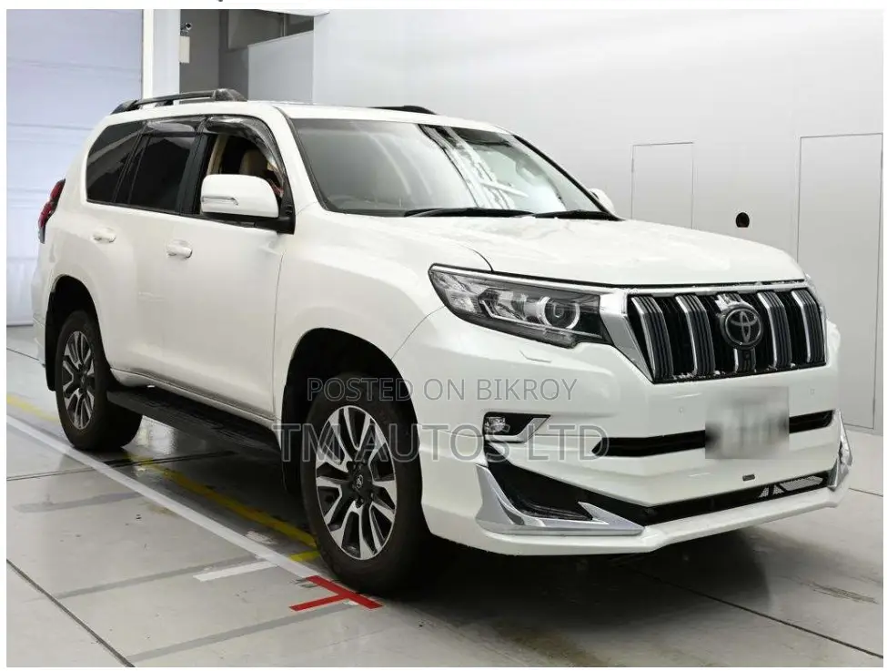 Toyota Land Cruiser Prado 2.7 2022 Pearl