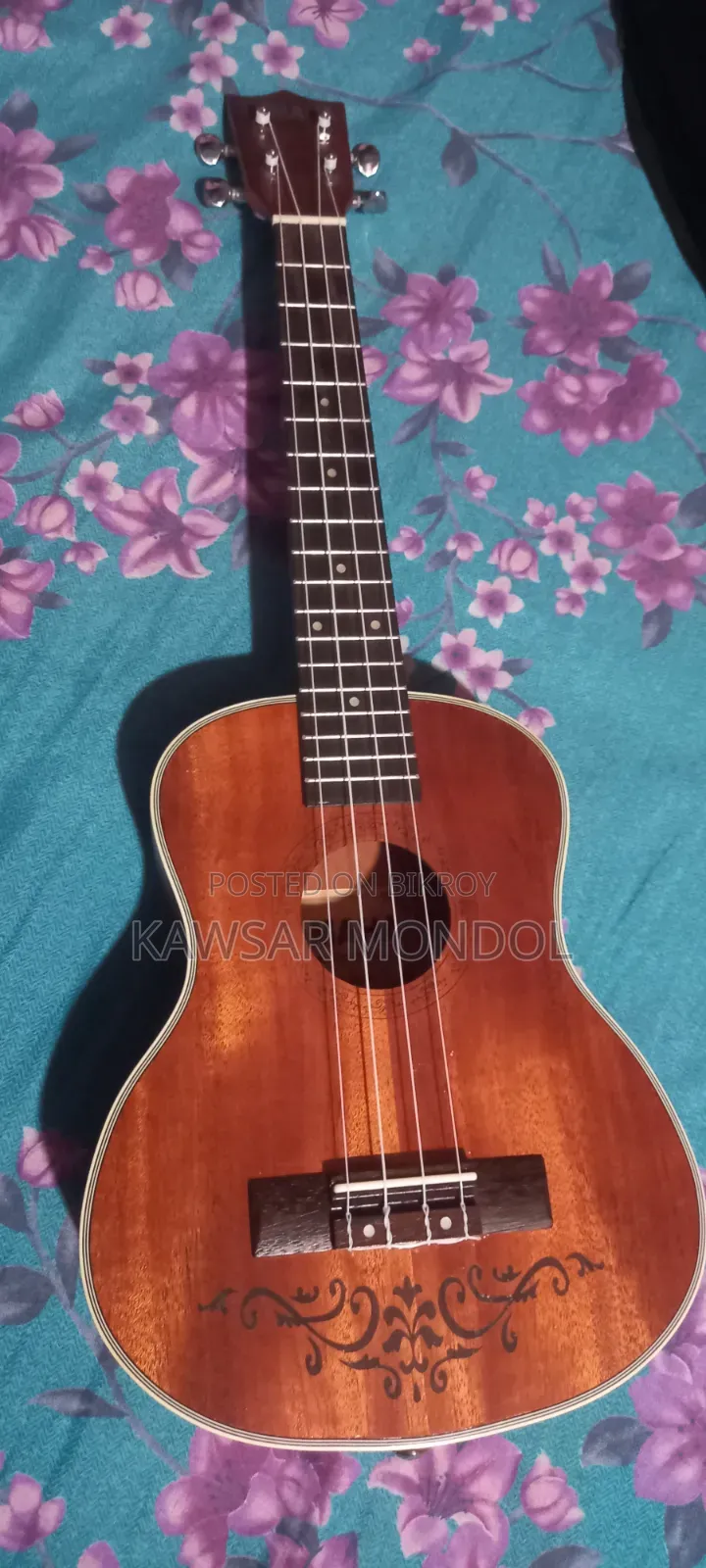 Ukelele / Ukelele