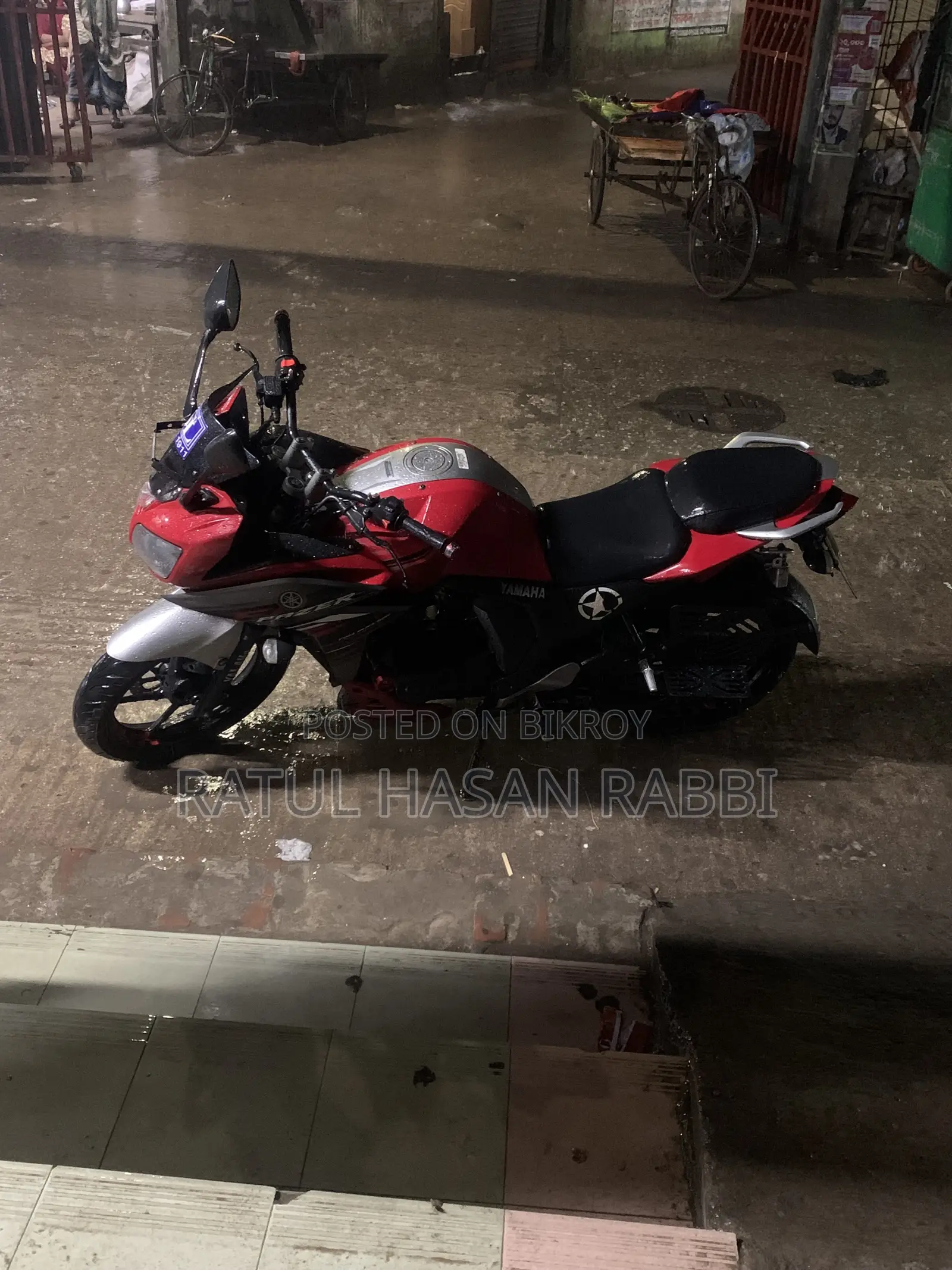Yamaha Fazer FI V2 2017 Red