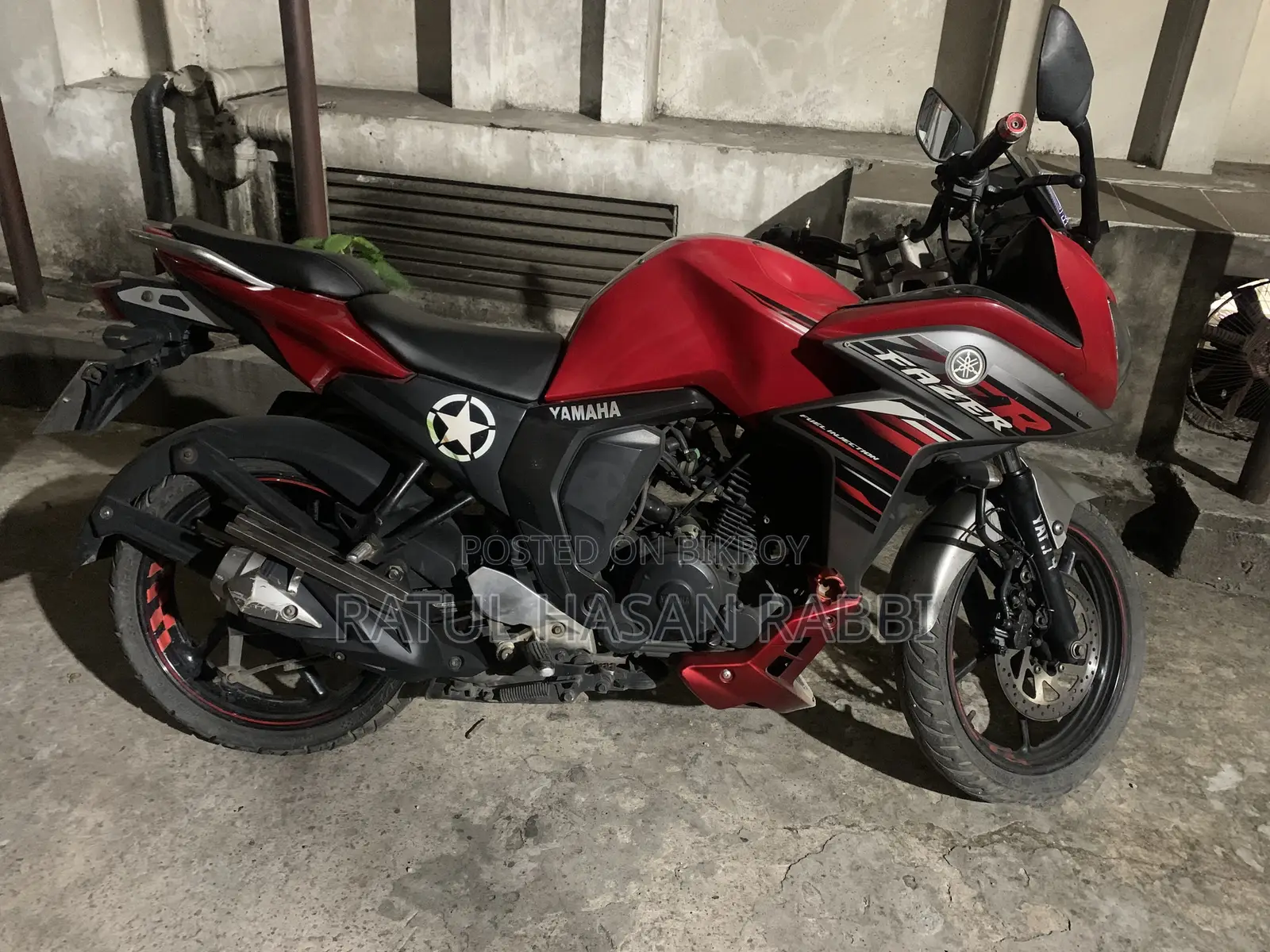 Yamaha Fazer FI V2 2017 Red