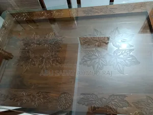 চিটাগাং এর ঐতিহ্যবাহী কাঠের তৈরি ডাইনিং টেবিল