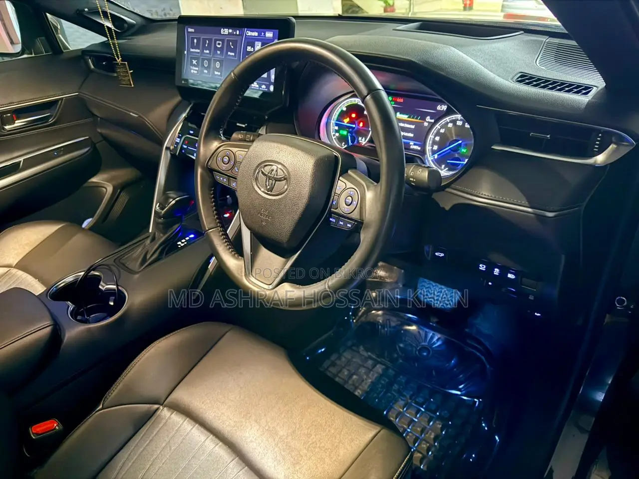 Toyota Harrier 2.5 Hybrid 2021 Black