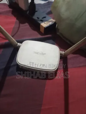 Tenda Router