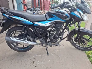 Bajaj Discover 125 2021 Black