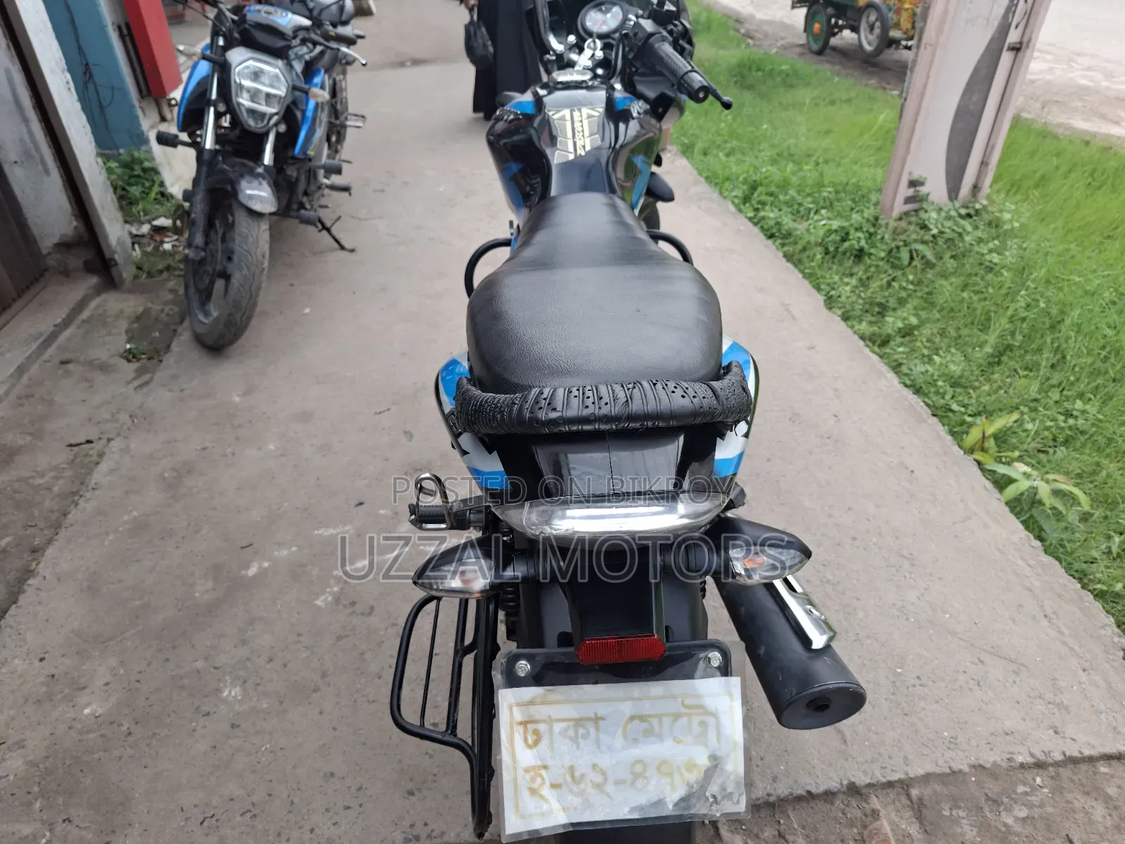 Bajaj Discover 125 2021 Black