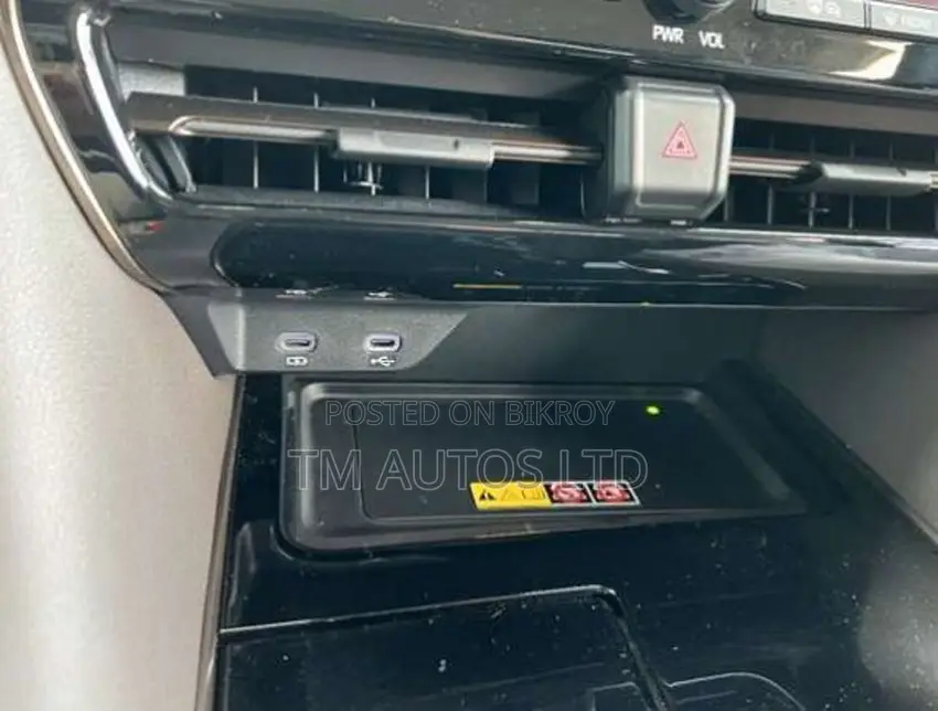 Toyota Alphard 2.5 Hybrid All Wheel Drive 2023 Pearl