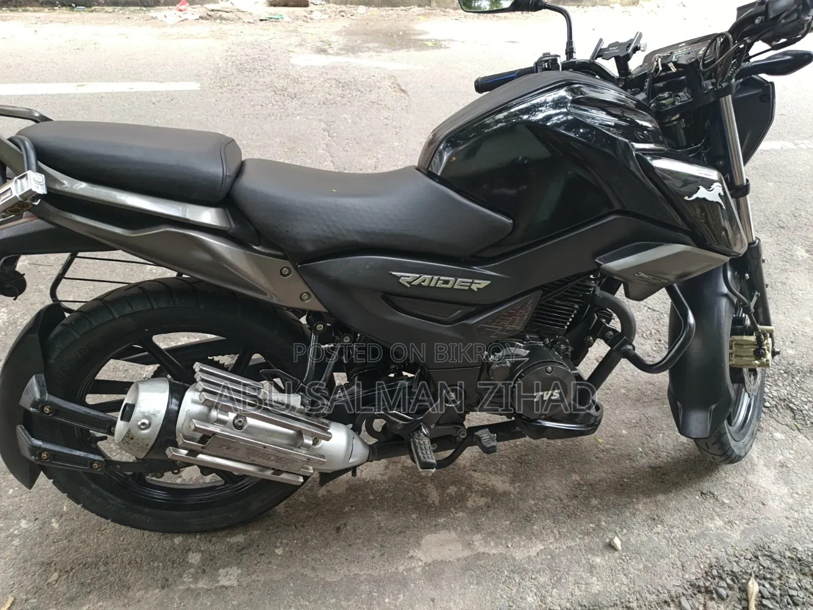 TVS Raider 125 2022 Black