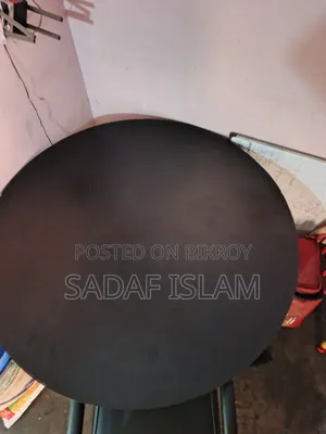 ডাইনিং এবং স্টাডি টেবিল
