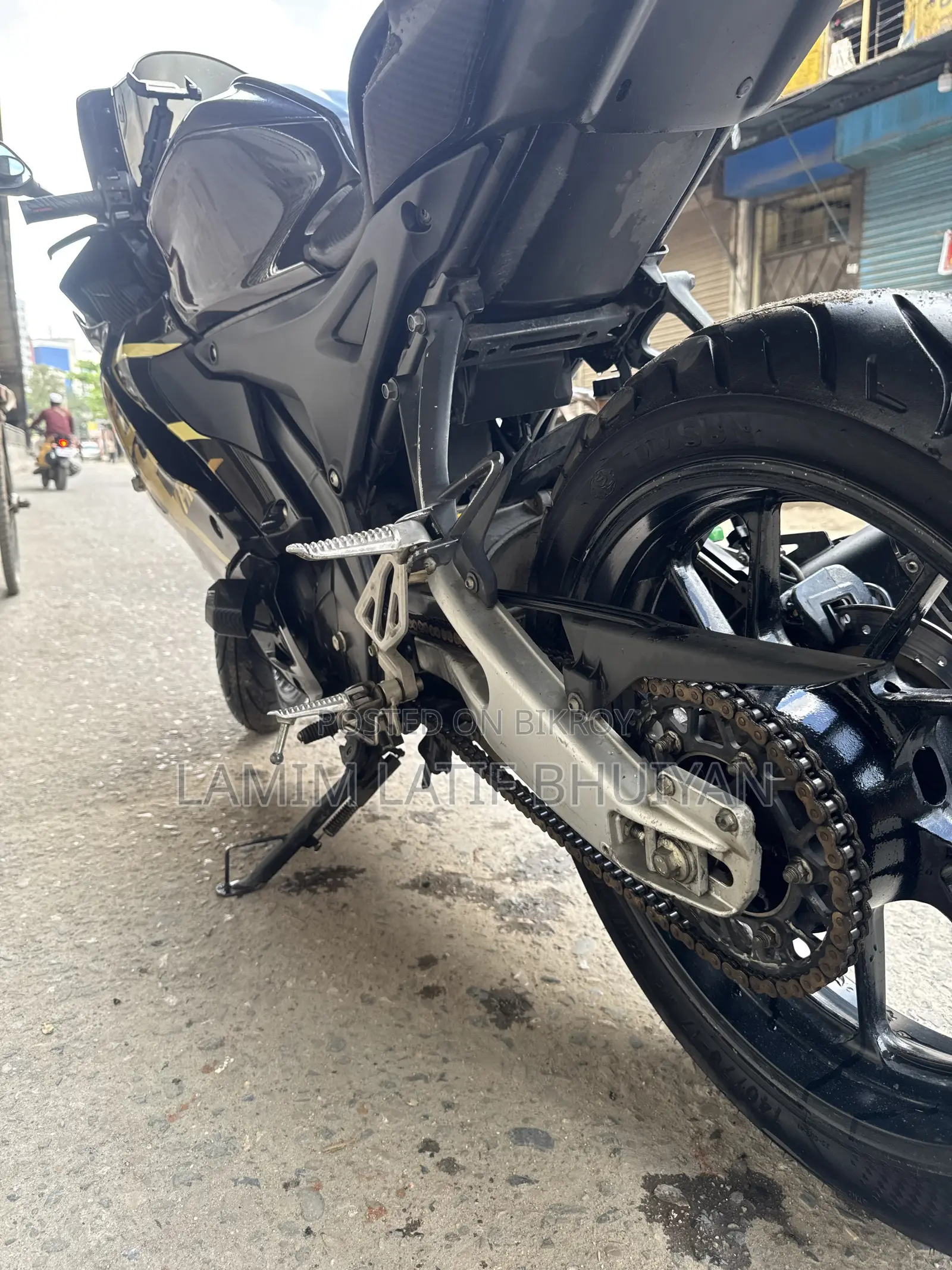 Yamaha R15M 2022 Black