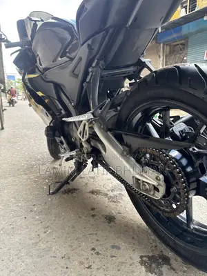 Yamaha R15M 2022 Black
