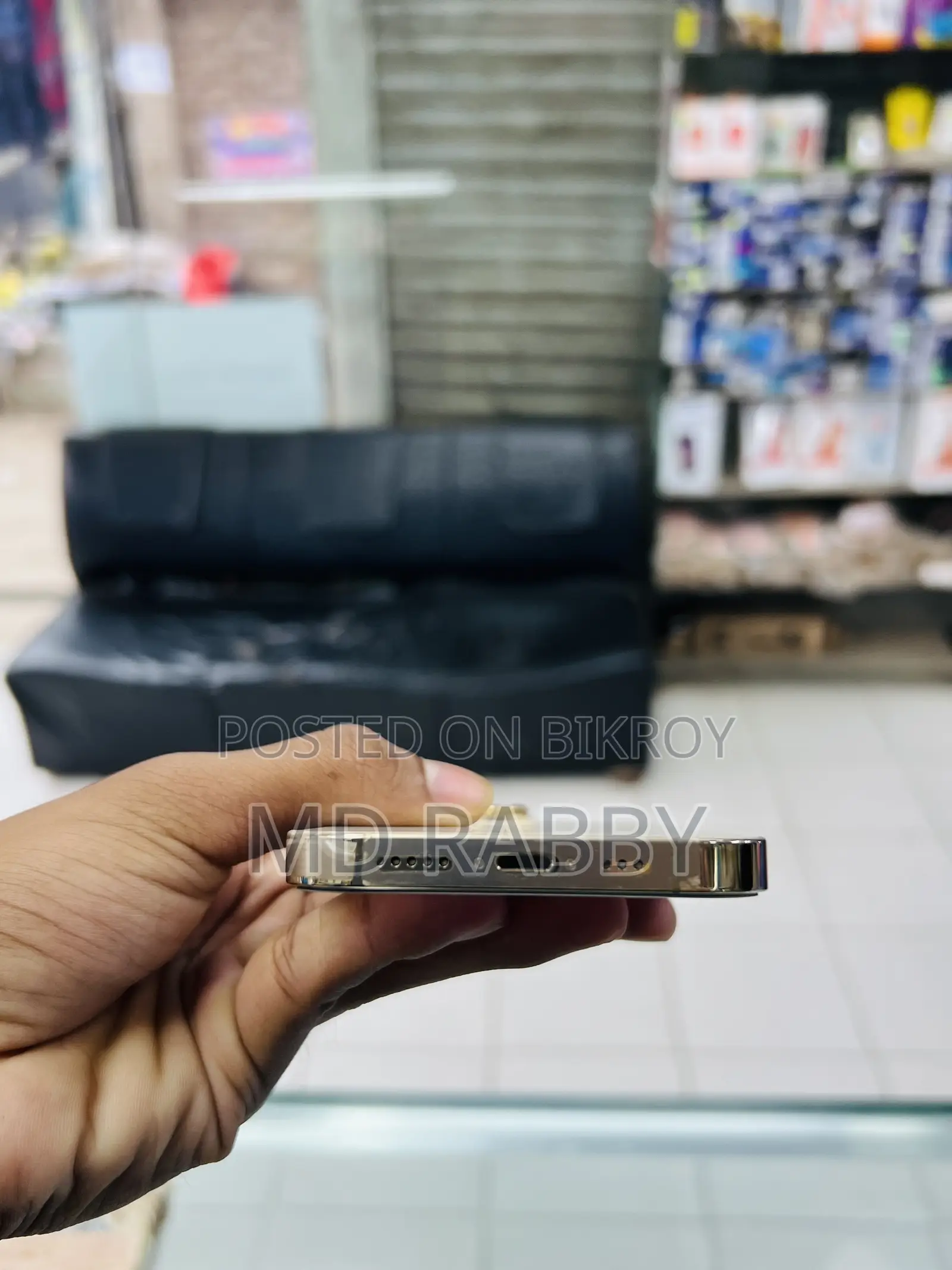অ্যাপল আইফোন ১৩ প্রো ২৫৬ জিবি রোজ গোল্ড