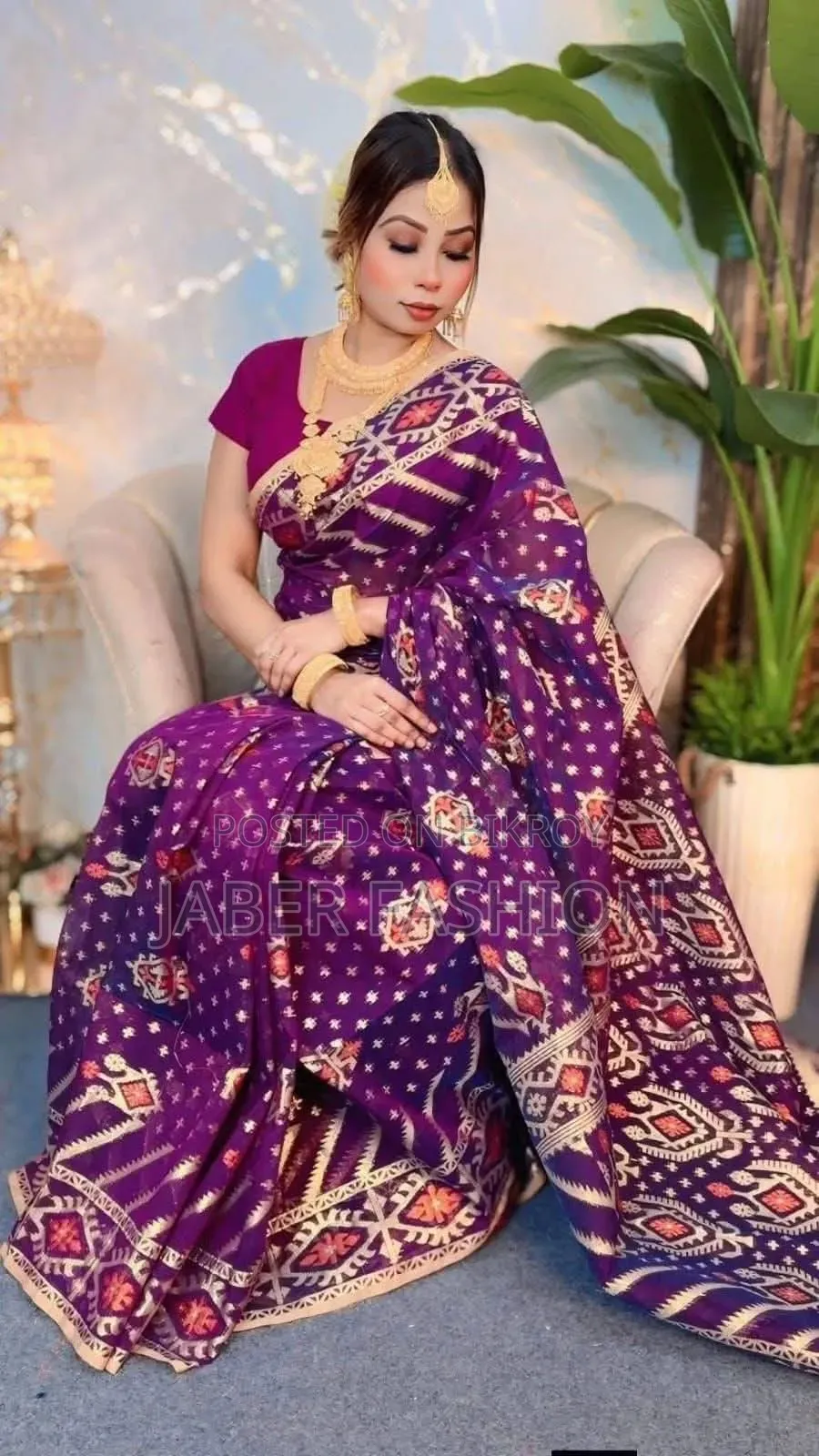 ভাইরাল জামদানি শাড়ি উইথ ব্লাউজ পিস