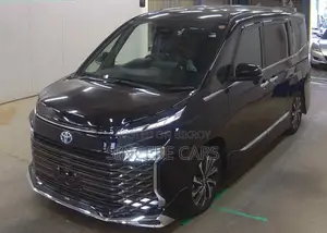 Toyota Voxy 2022 Black