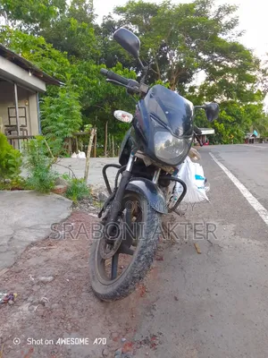 বাাজাজ পালসার ১৫০ ২০১১ কালো