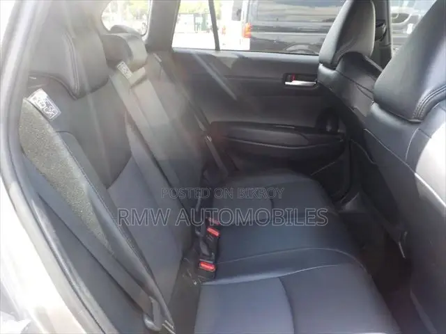 Toyota Corolla Cross 1.8 Hybrid FWD 2022 Brown