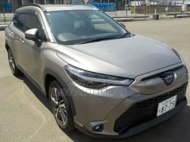 Toyota Corolla Cross 1.8 Hybrid FWD 2022 Brown
