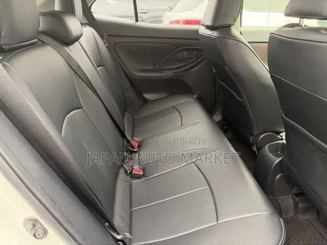 Toyota Yaris Cross 2021 Pearl