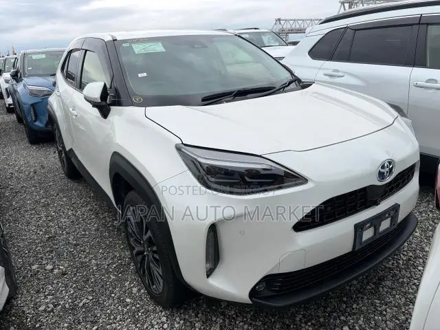 Toyota Yaris Cross 2021 Pearl