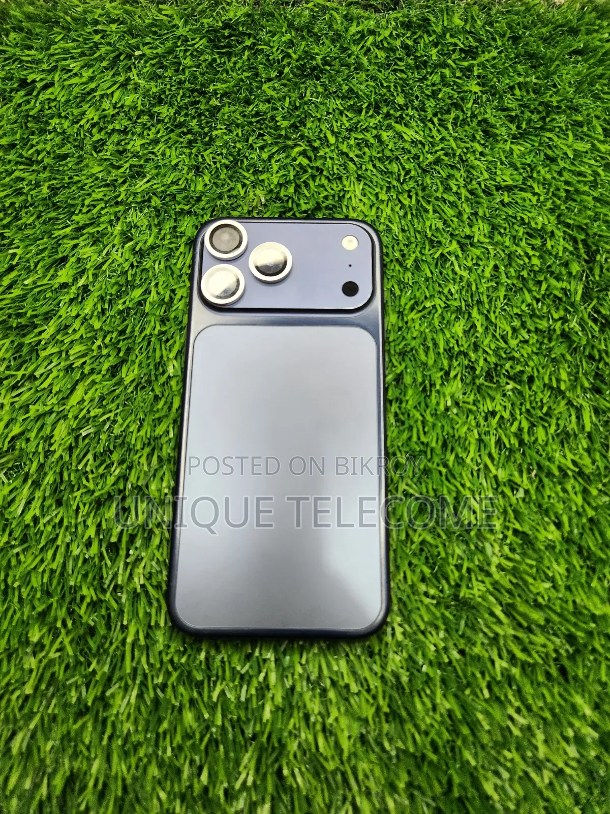 Mobile Phone 1 TB Blue