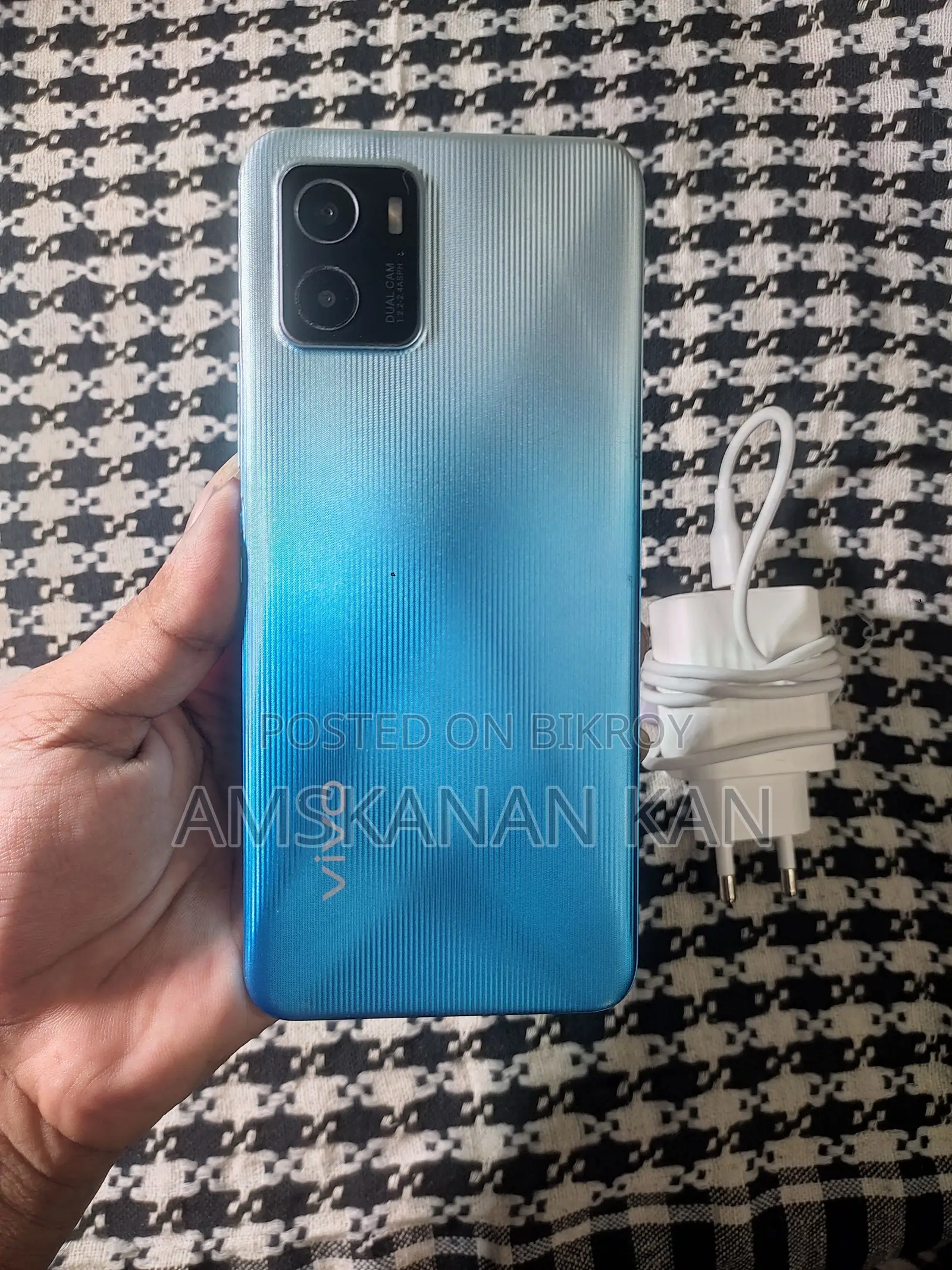 Vivo Y15s 32 GB