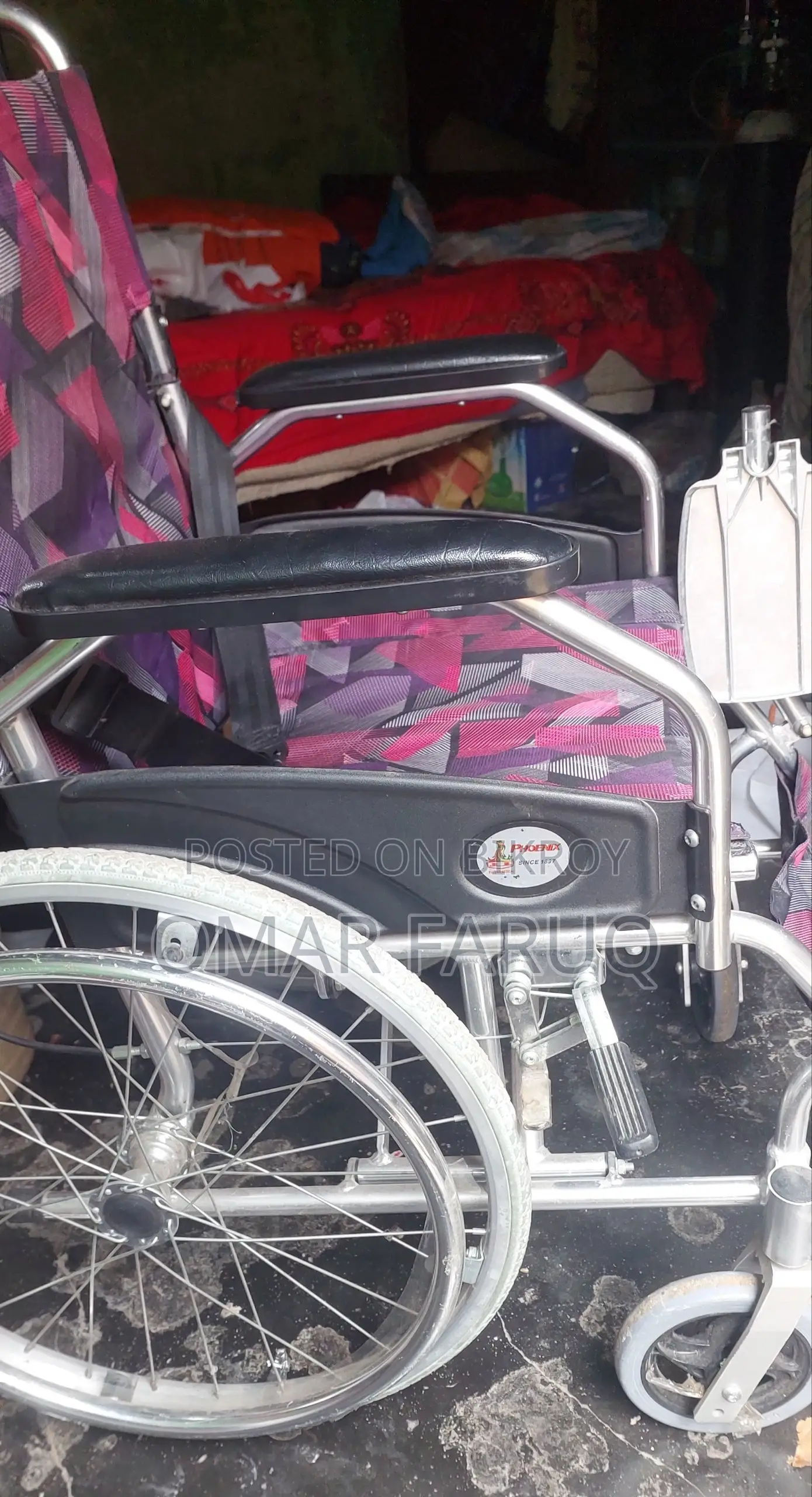 Aluminum Folding Wheelchair Brand: Phoenix