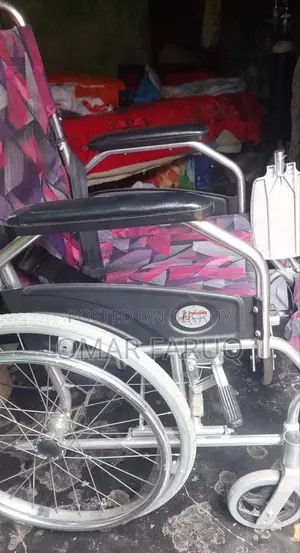 Aluminum Folding Wheelchair Brand: Phoenix