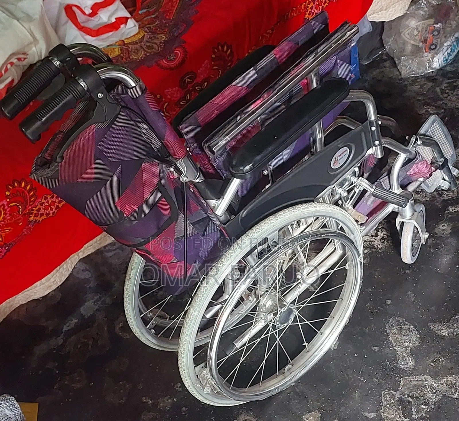 Aluminum Folding Wheelchair Brand: Phoenix