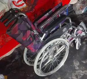 Aluminum Folding Wheelchair Brand: Phoenix