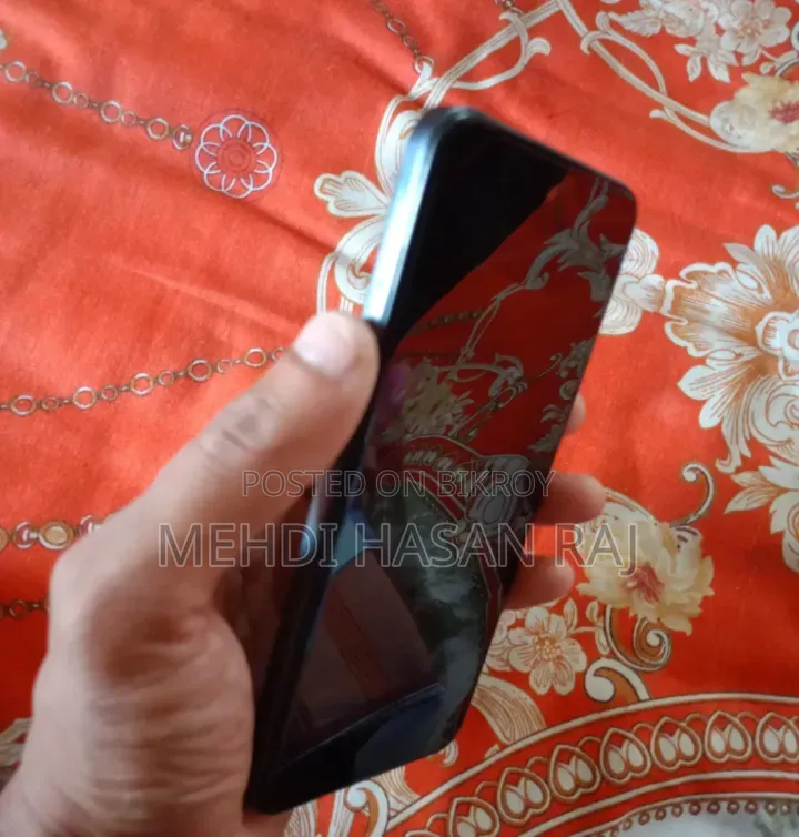টেকনো স্পার্ক ৪০ ২৫৬ জিবি ব্ল্যাক
