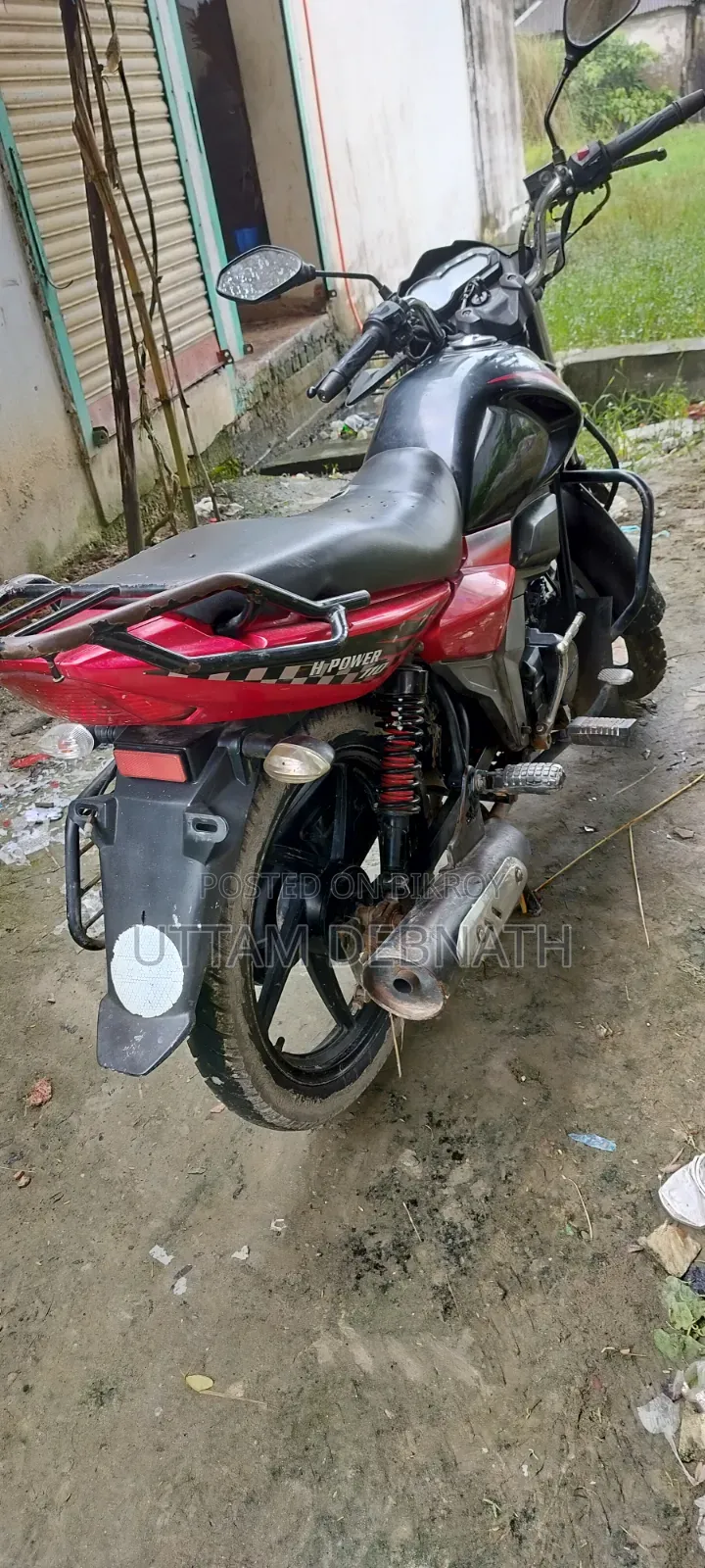 মোটরসাইকেল ২০২১ কালো