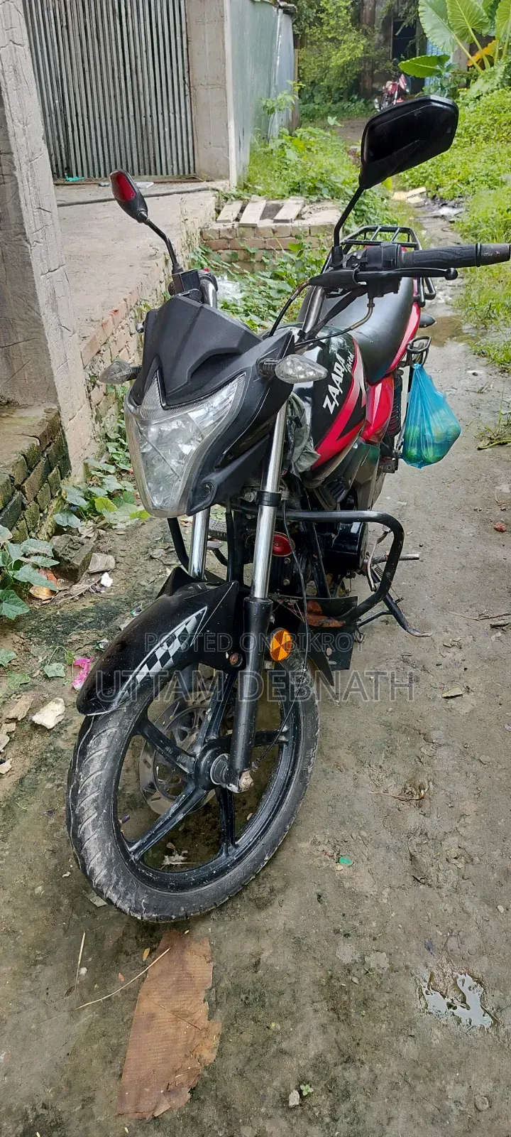 মোটরসাইকেল ২০২১ কালো
