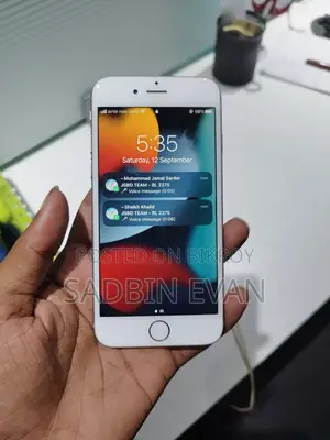 Apple iPhone 6s 64 GB Silver