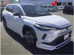 Toyota Corolla Cross 2025 Pearl