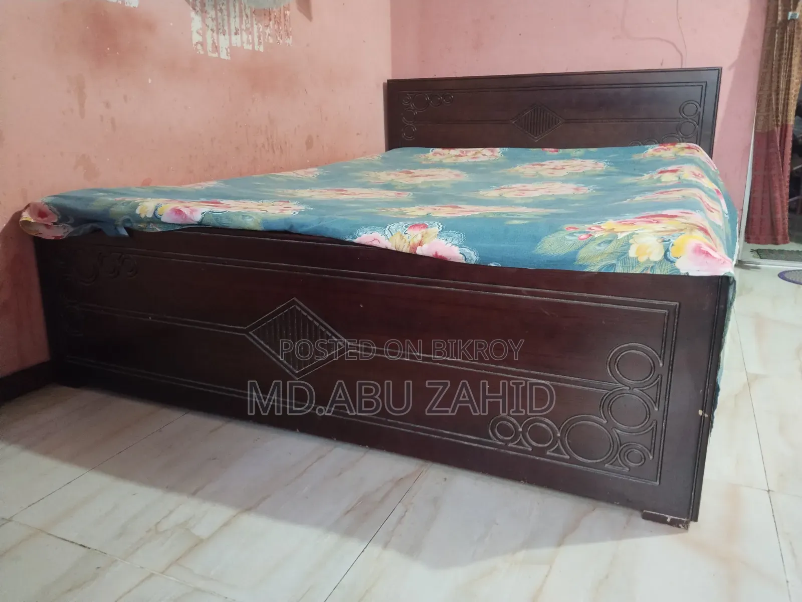 ৫/৭ ফিট খাট এবং ম্যাট্রেস