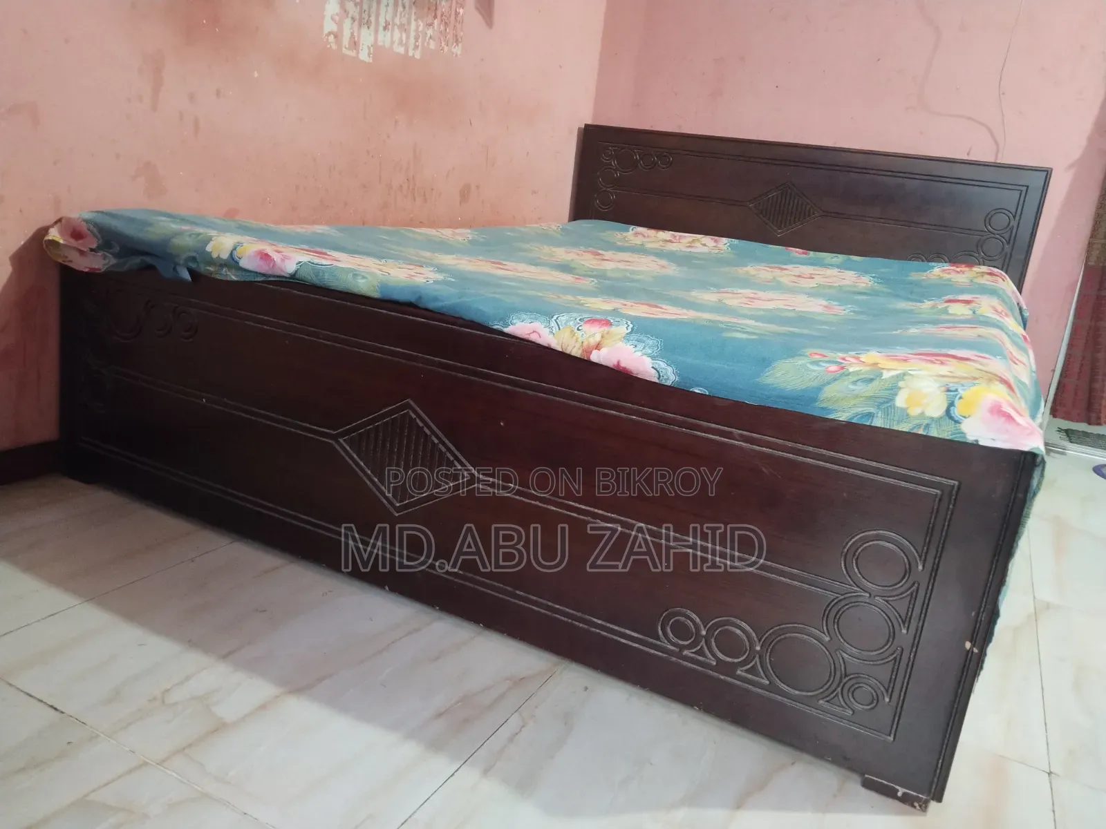 ৫/৭ ফিট খাট এবং ম্যাট্রেস