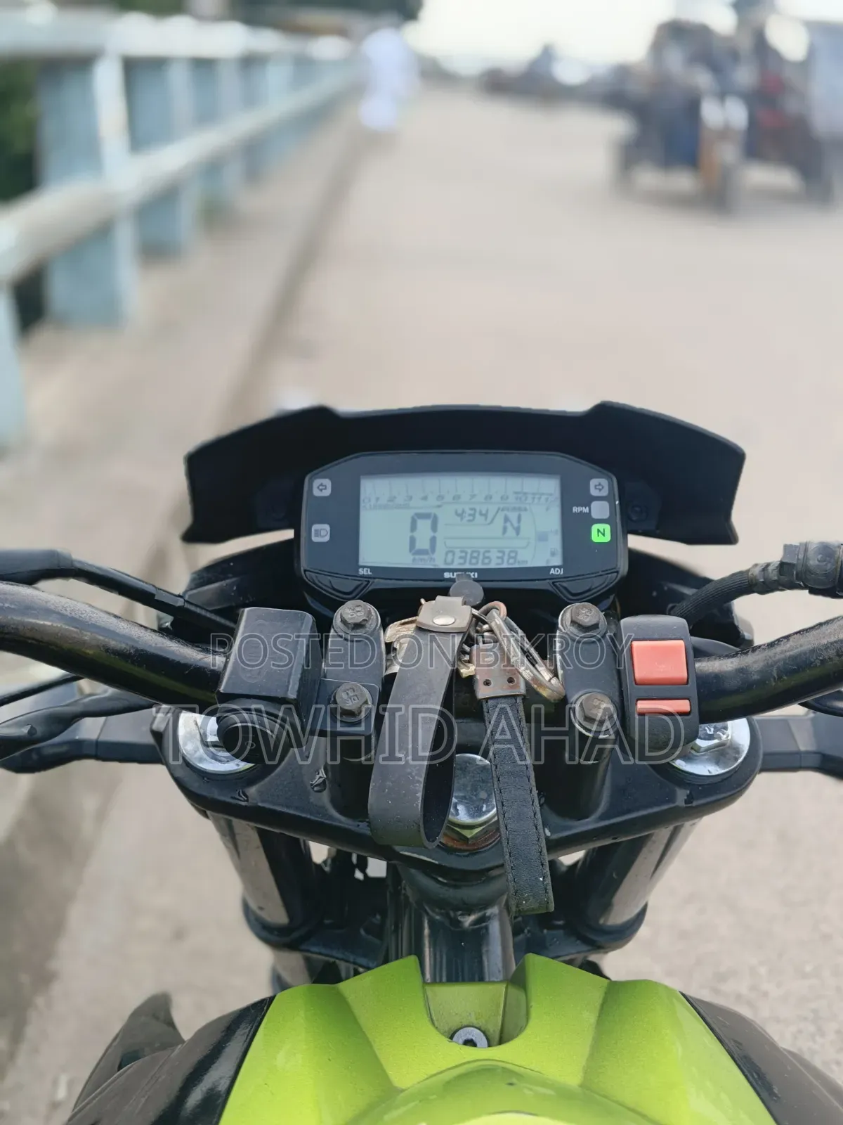 সুজুকি জিক্সার ২০১৭ কালো