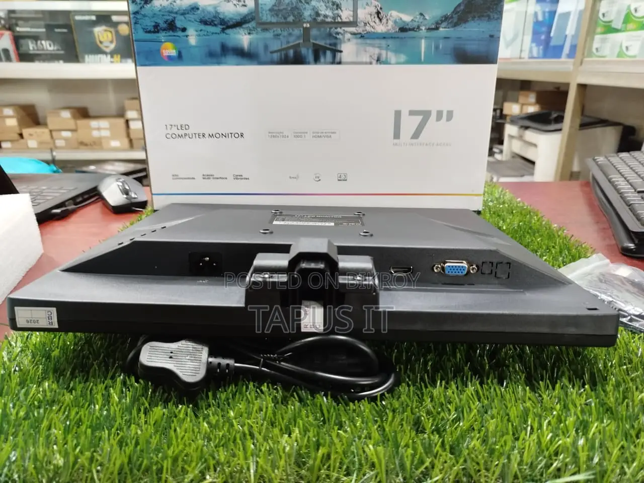 New Monitor 17 Inch Gigasonic LED 1 Year Warranty