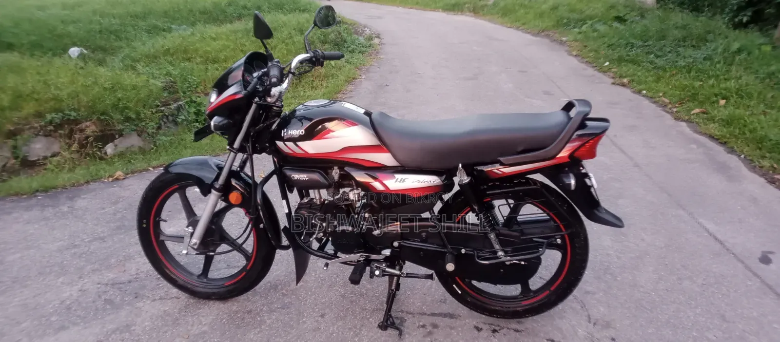 New Hero HF Deluxe 2025 Black