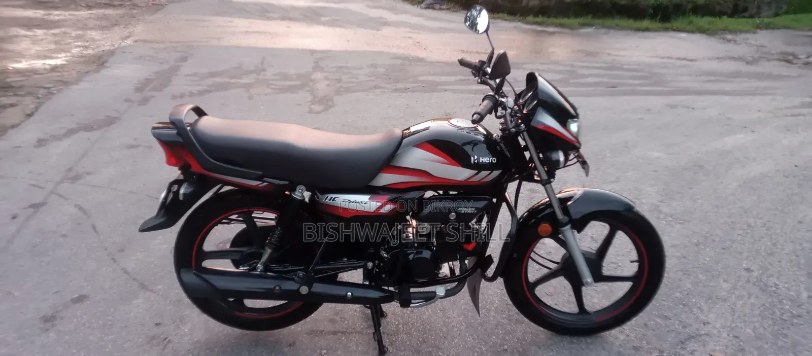 New Hero HF Deluxe 2025 Black