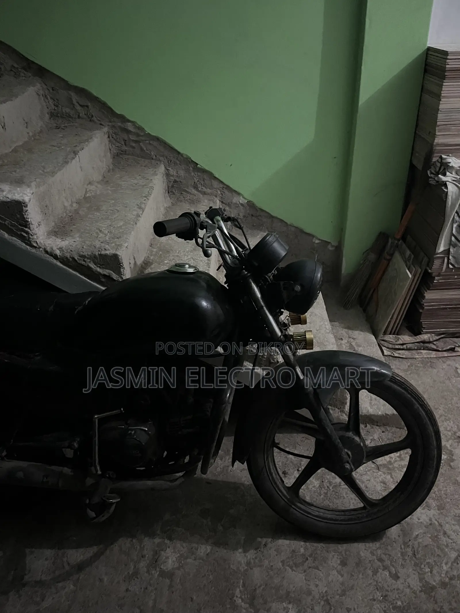 হিরো ইকো ১০০ ২০১৮ কালো