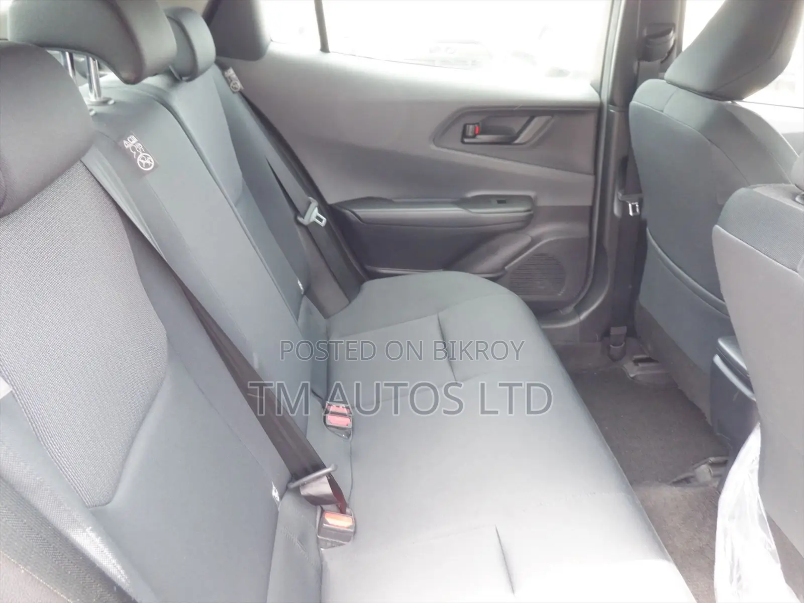 Toyota Prius ২০২৩ কালো