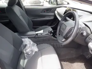 Toyota Prius ২০২৩ কালো