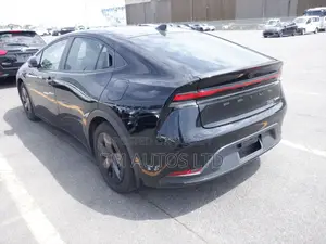 Toyota Prius ২০২৩ কালো