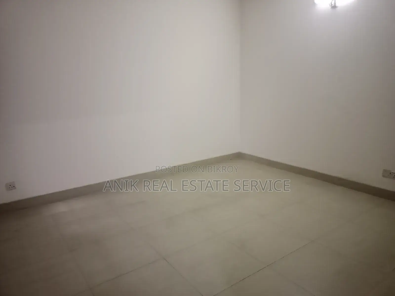 অনীক রিয়েল এস্টেট, গুলশানে ৩ বেডরুমের অ্যাপার্টমেন্ট ভাড়ার জন্য