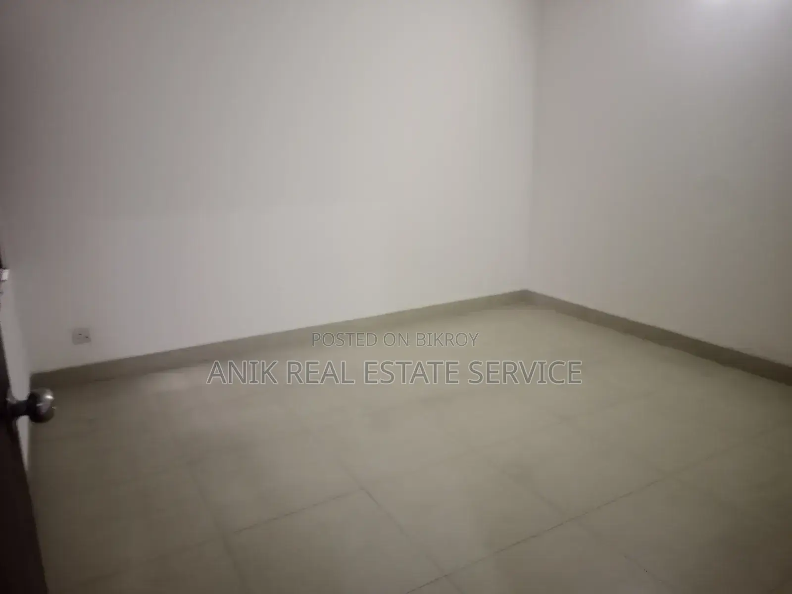 অনীক রিয়েল এস্টেট, গুলশানে ৩ বেডরুমের অ্যাপার্টমেন্ট ভাড়ার জন্য