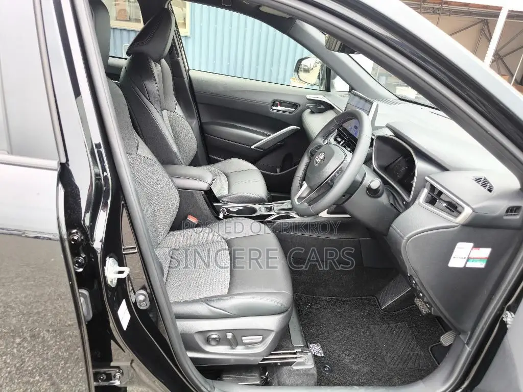Toyota Corolla Cross 2024 Black