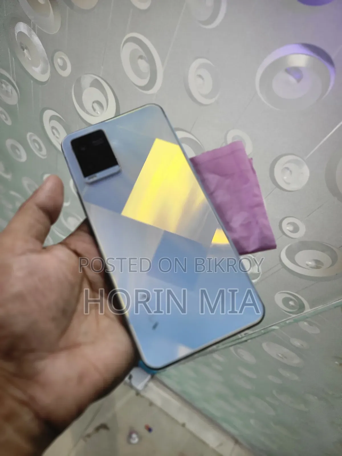 Vivo Y21 64 GB White